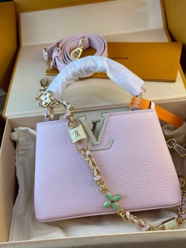 Luis Viton Weamen Bags